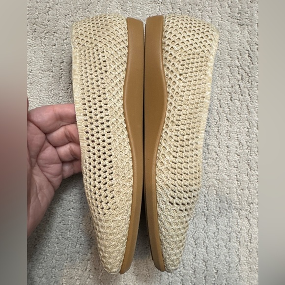Vivaia Margot Walker Mesh Ballet Square Toe Flats V-Cut Almond Weave Size 37.5 - Picture 13 of 15